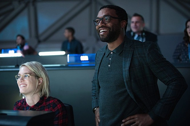 Vincent Kapoor (Chiwetel Ejiofor)